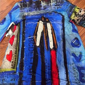 NWT Debilzan - Artistic Blue Painter's Brush Artwork Print Tunic Top